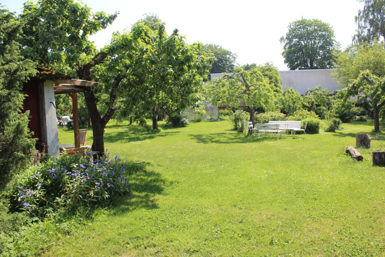 Suur-Lossi Apartments Haapsalu Esterno foto